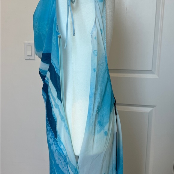 NWT White Fox Amore Backless Maxi Dress Aqua Blossom Vacation Cruise Medium - Picture 15 of 16